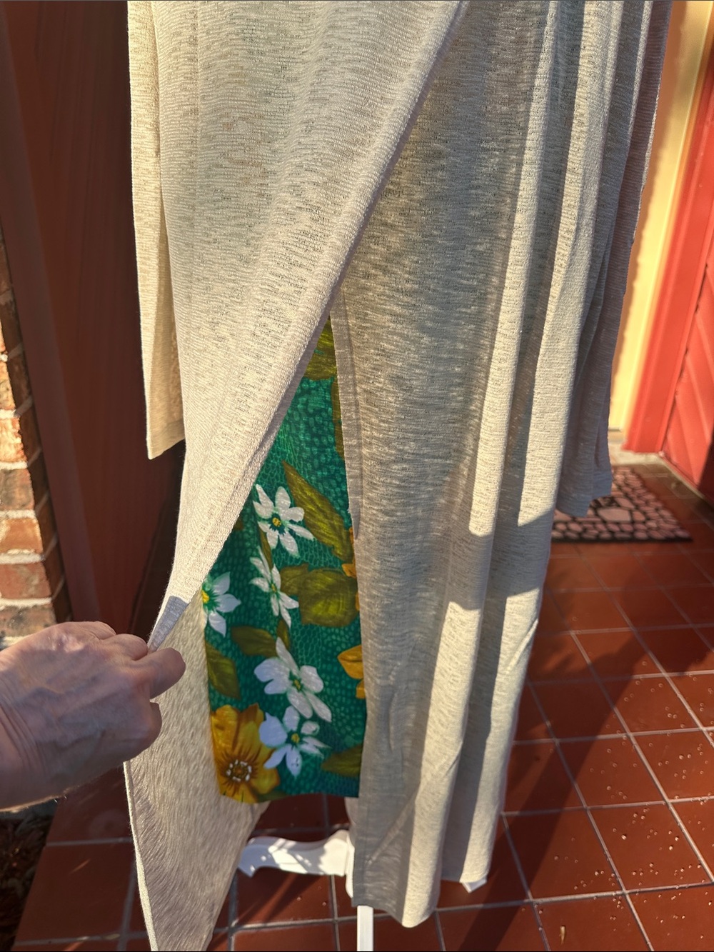 Slinky Brand Cardigan - Picture 4 of 6